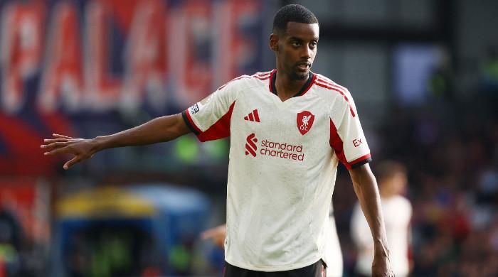 Isak Confirms: No Contact From Howe Since Leaving Newcastle
