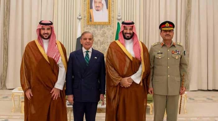PM Shehbaz and FM Munir will visit Saudi Arabia later this month