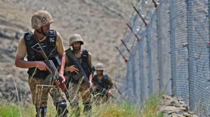 Pakistani Army responds to unprovoked firing by Afghan forces at the border