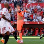 Sevilla Thrashes Barcelona; Title Dreams Dwindle