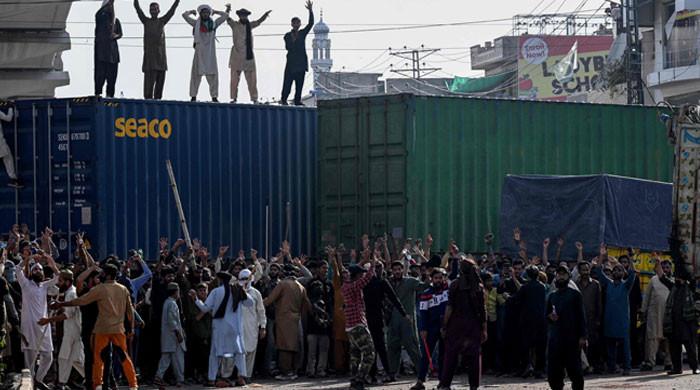 TLP Protests Paralyze Islamabad, Rawalpindi for Second Day