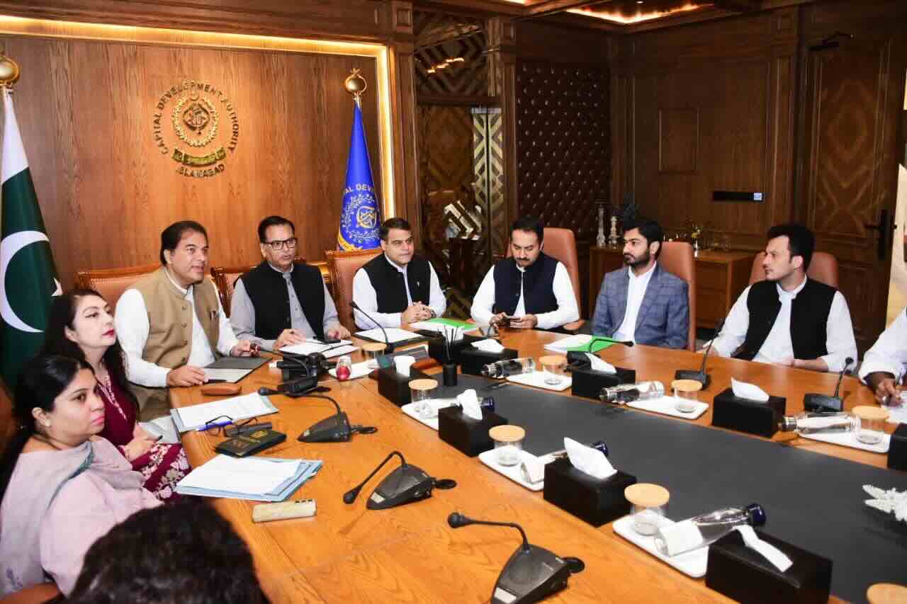 United Fight Against Dengue: Islamabad and Rawalpindi Step Up Preventive Measures