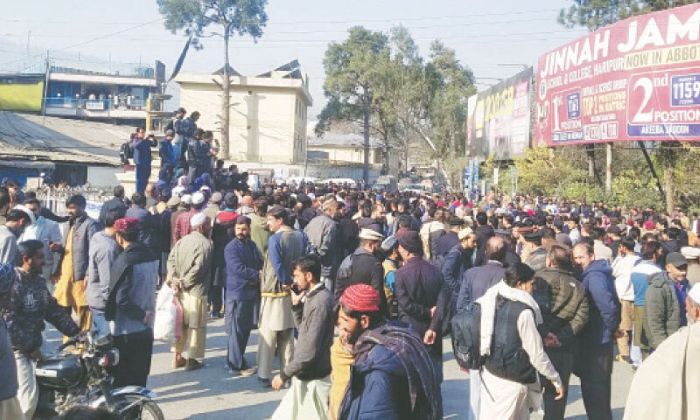 Three Arrested in Abbottabad Over Murder of Dr Warda Mushtaq