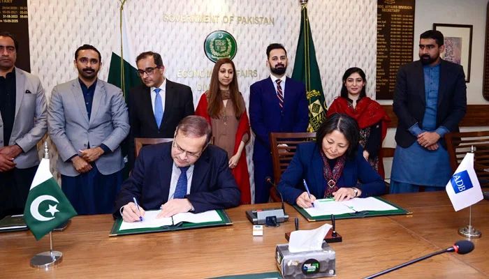 Pakistan Secures $730 Million ADB Support for Energy and SOE Reforms