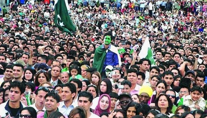 Pakistan Urged to Address Population Surge with Unified National Strategy