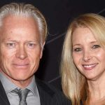 Lisa Kudrow Names Luckiest Life Moment in Reflection