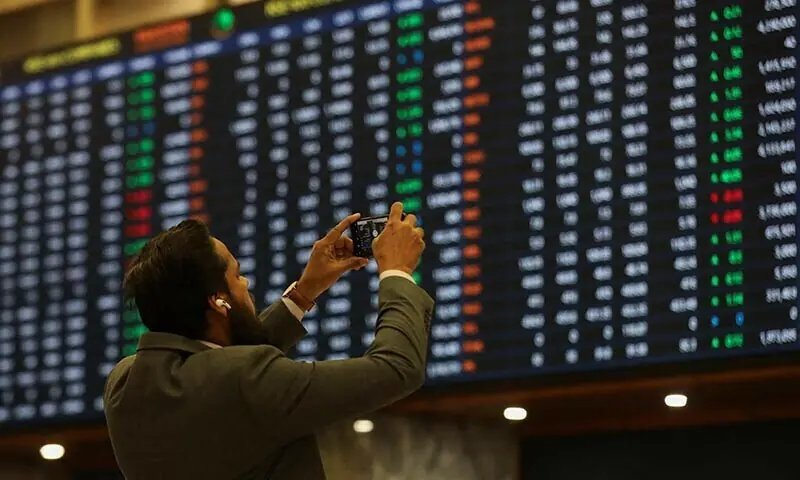 Pakistan Stock Exchange Rebounds Sharply: Index Surges Over 4,200 Points