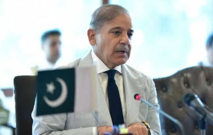 PM Shehbaz, Iranian president discuss regional tensions, peace efforts