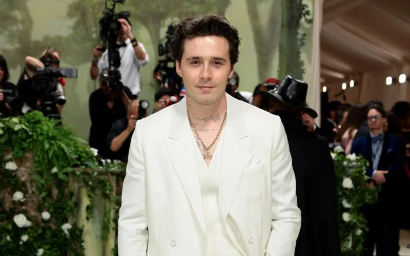 Brooklyn Beckham snubs parents again amid family rift