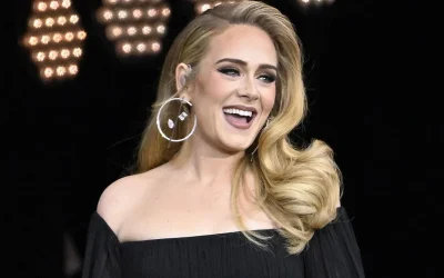 Adele breaks cover at Coachella in surprise appearance